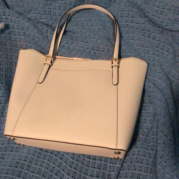 Michael Kors Ciara Optic White Tote - Picture 4 of 4